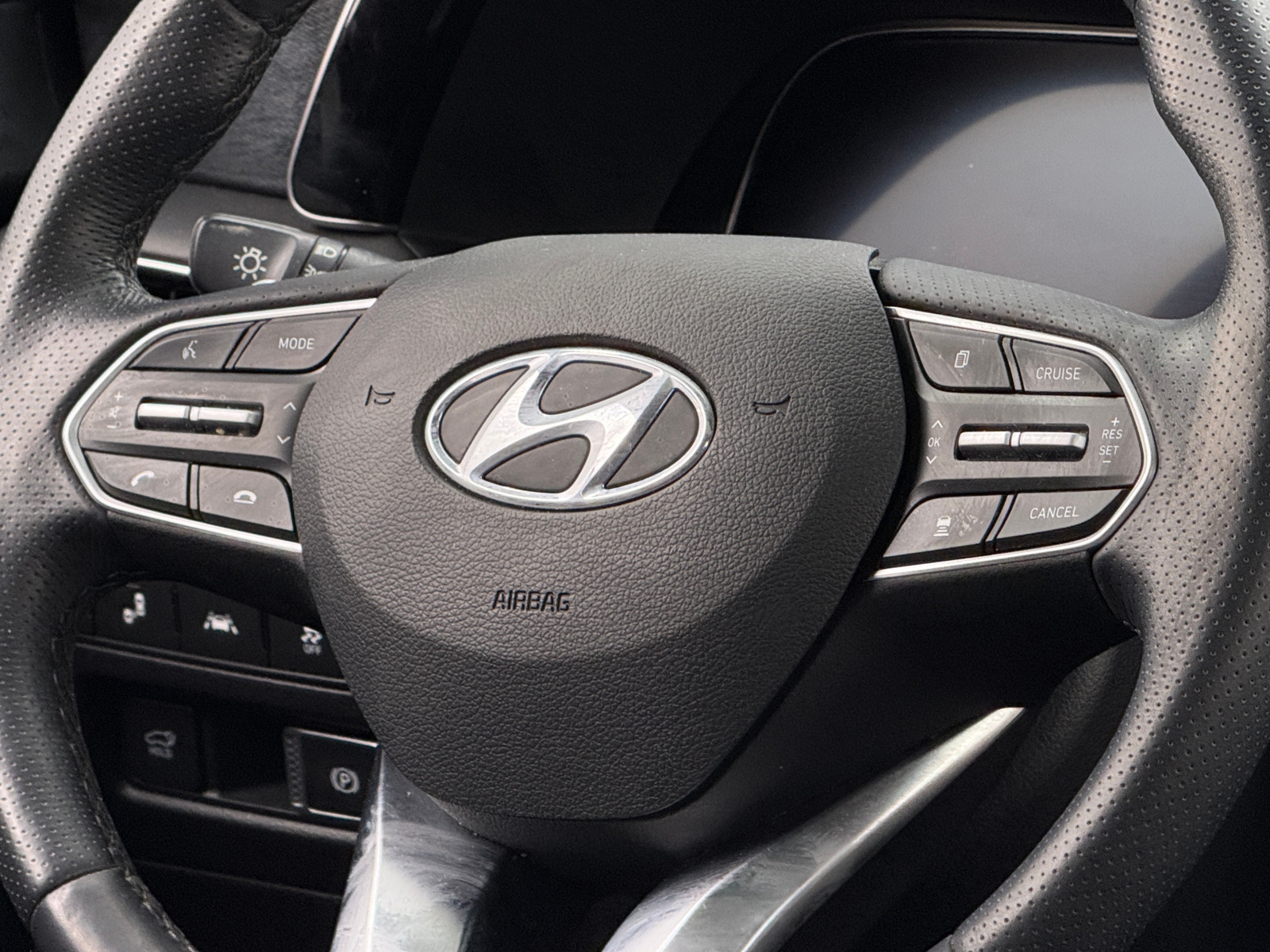 Thumbnail: 2022 Hyundai Palisade - 4