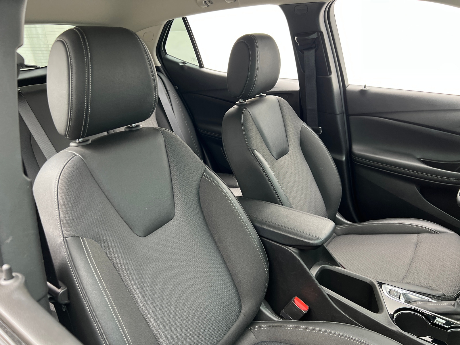 Thumbnail: 2025 Buick Encore GX - 2