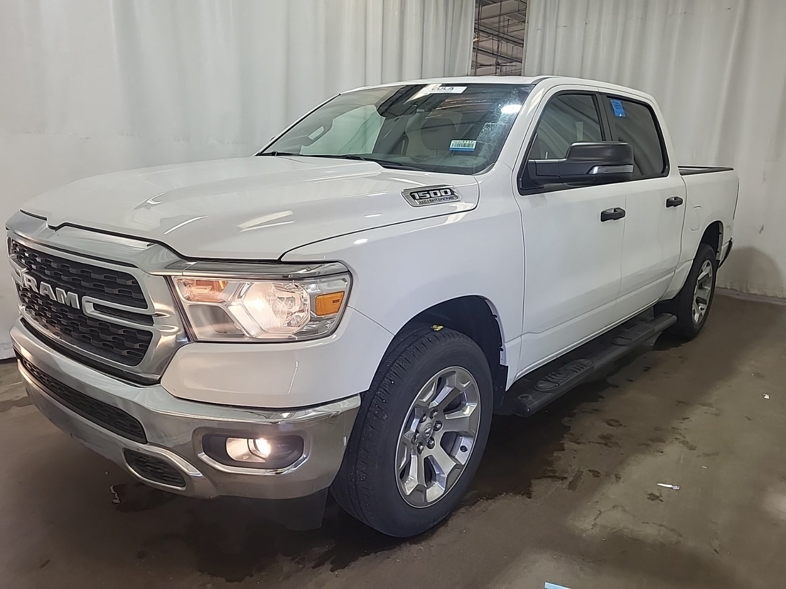 2023 Ram 1500 Big Horn 4x4 Crew Cab 5'7" Box