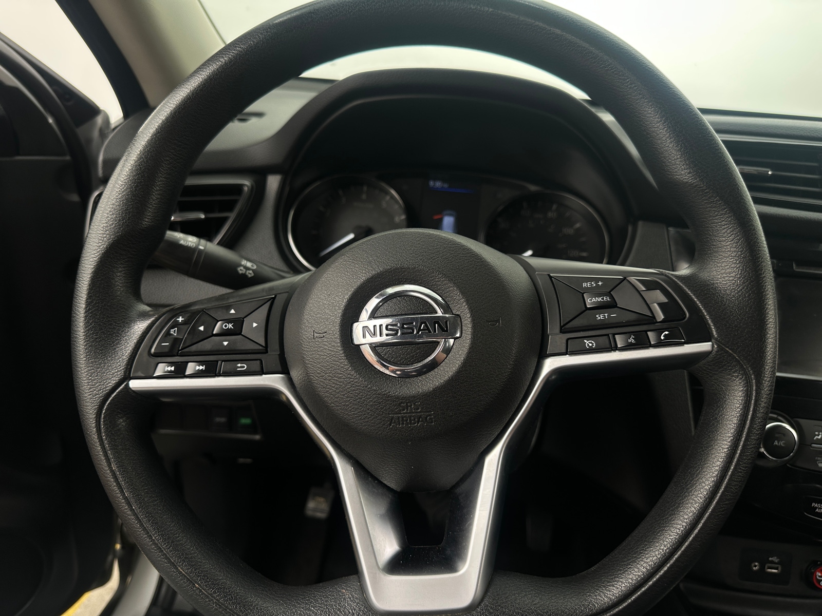 Thumbnail: 2020 Nissan Rogue - 5
