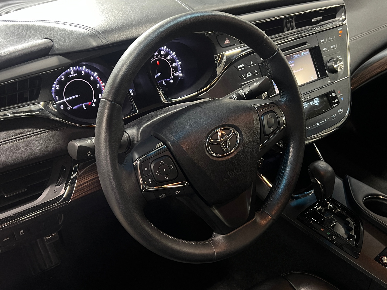 Thumbnail: 2013 Toyota Avalon - 5