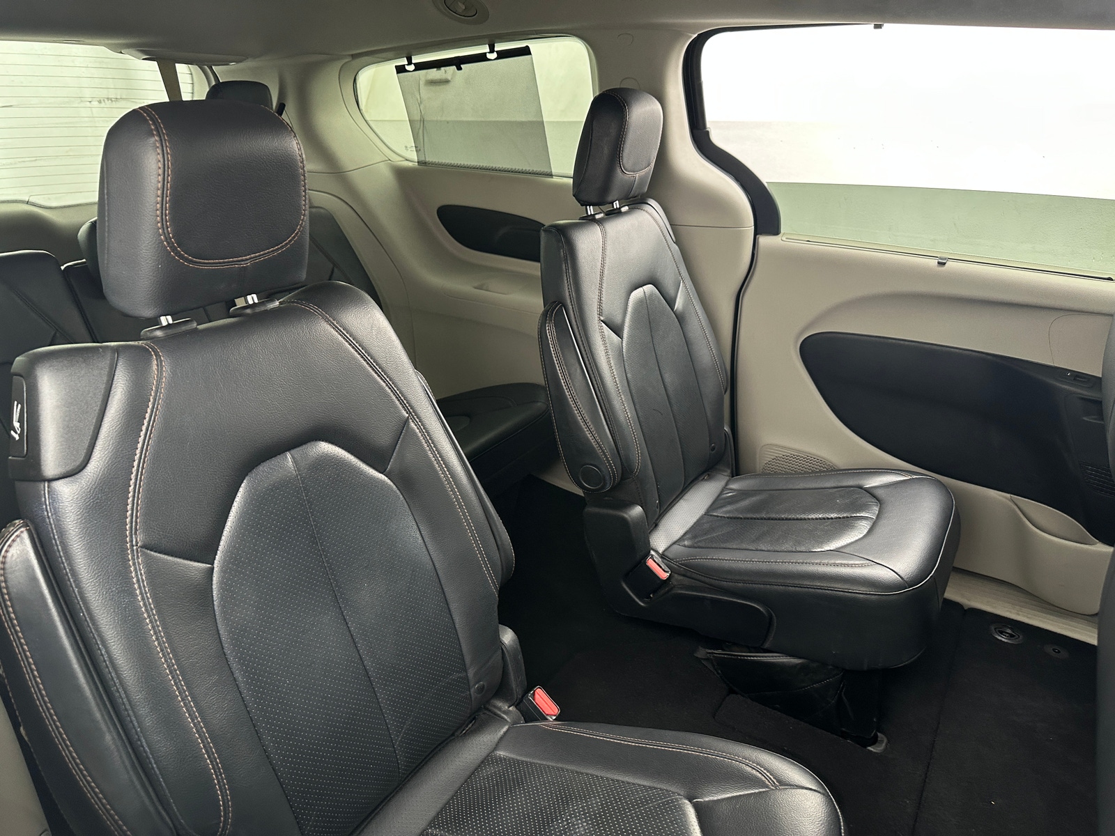 Thumbnail: 2020 Chrysler Pacifica - 5