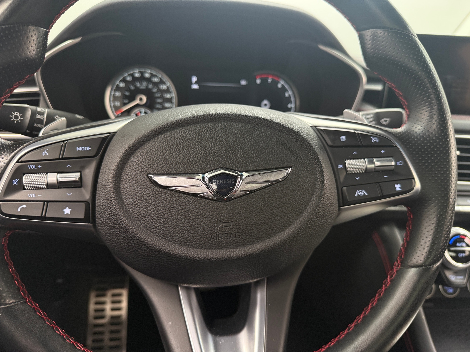 Thumbnail: 2022 Genesis G70 - 4