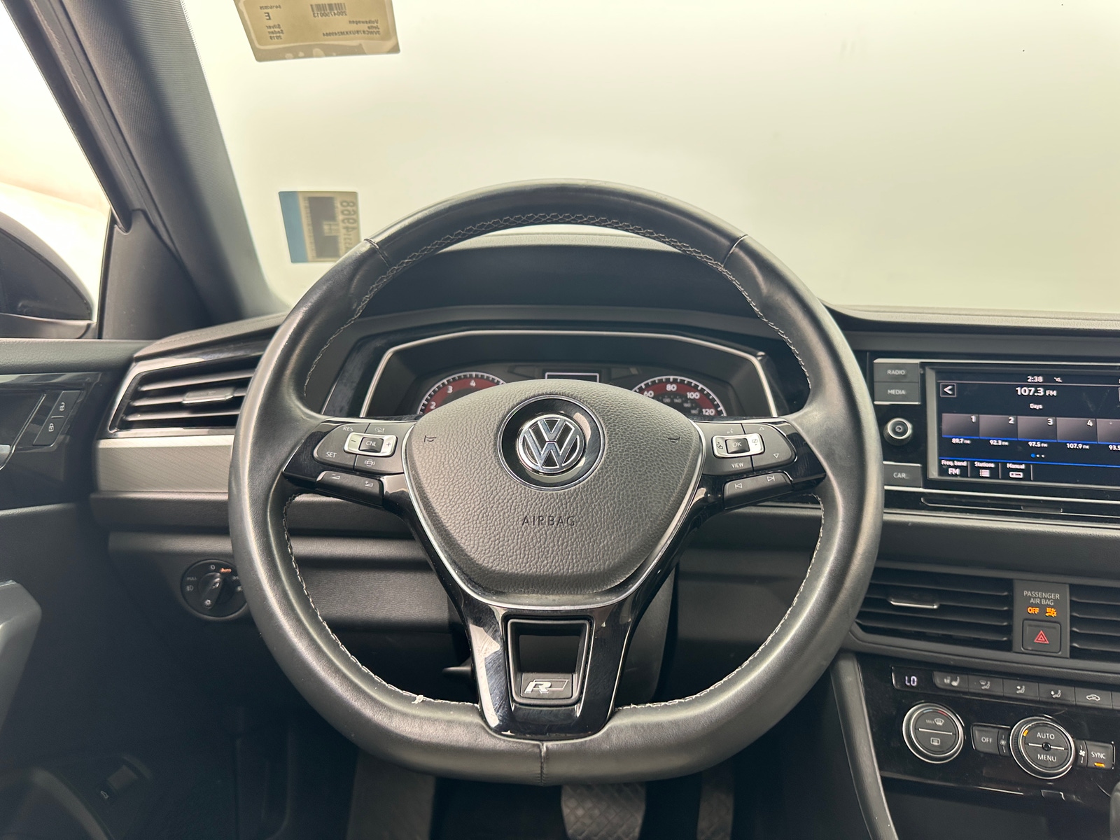 Thumbnail: 2019 Volkswagen Jetta - 5