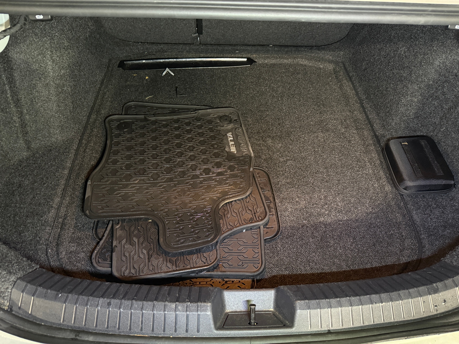 Thumbnail: 2020 Volkswagen Jetta - 6