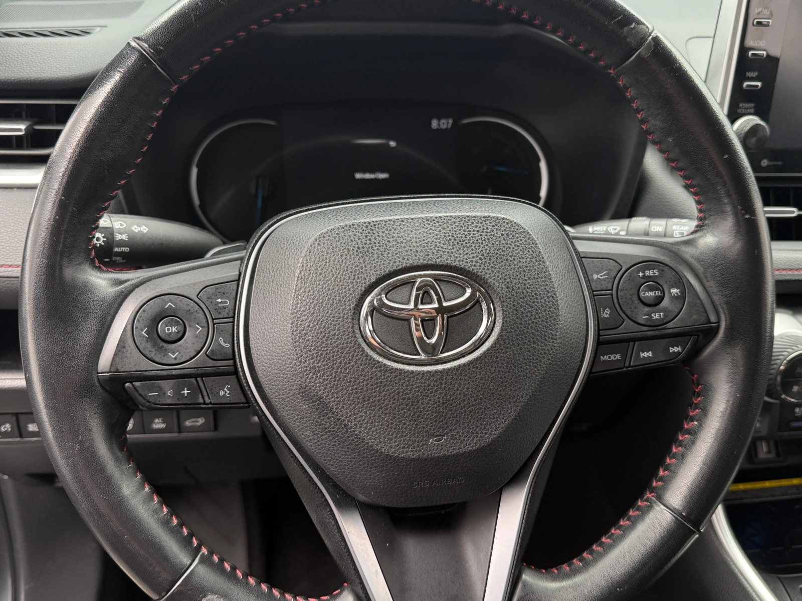 Thumbnail: 2021 Toyota RAV4 - 4