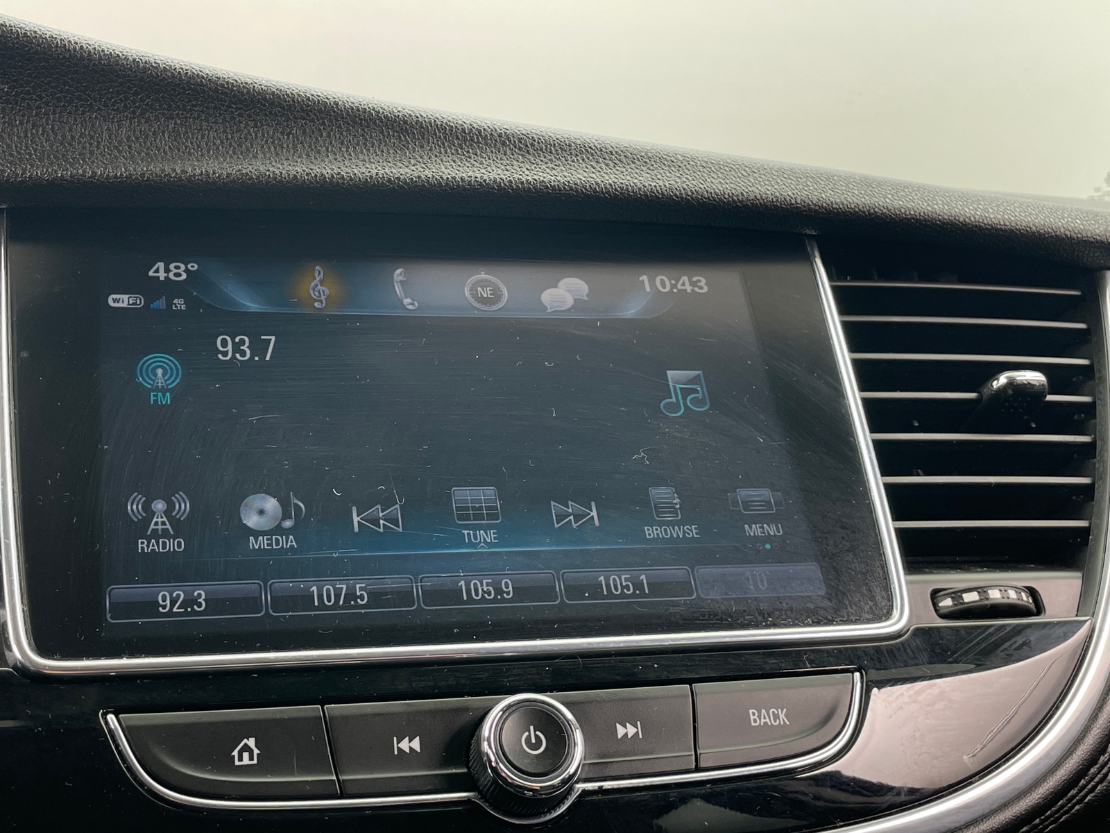 Thumbnail: 2019 Buick Encore - 3