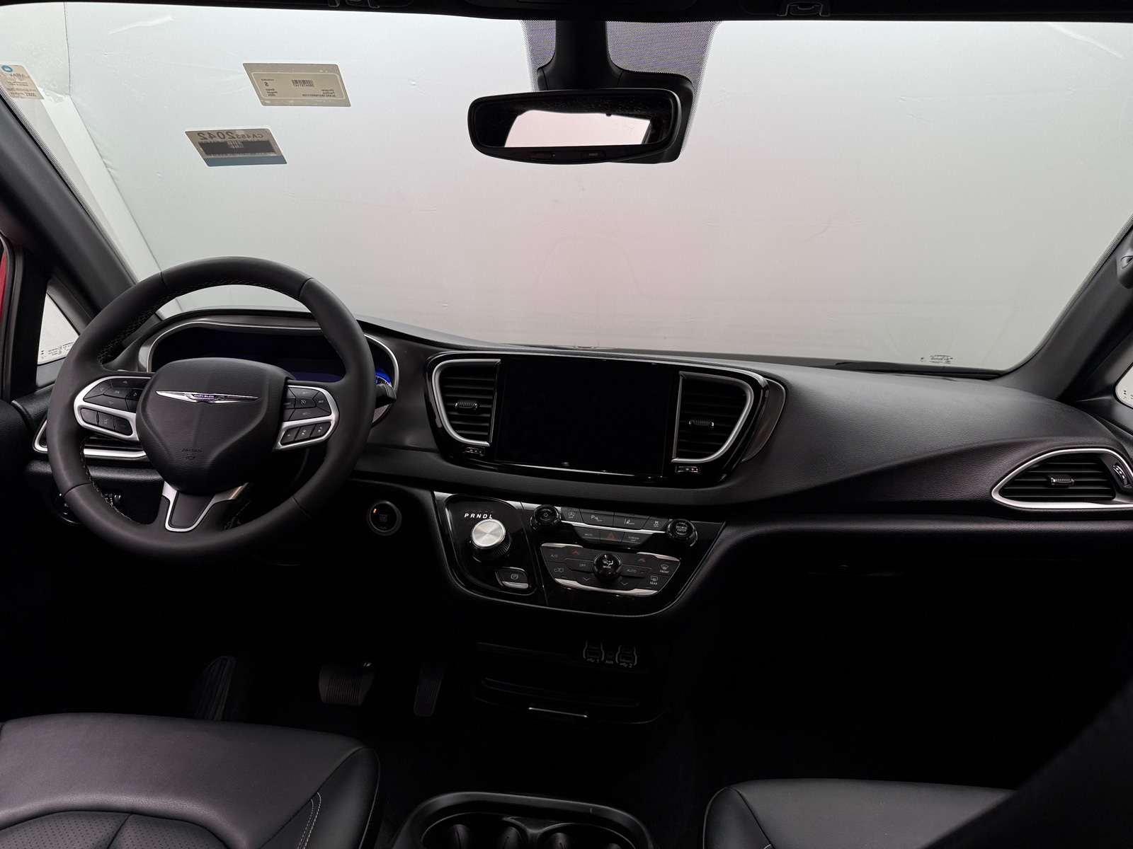 Thumbnail: 2025 Chrysler Pacifica - 2