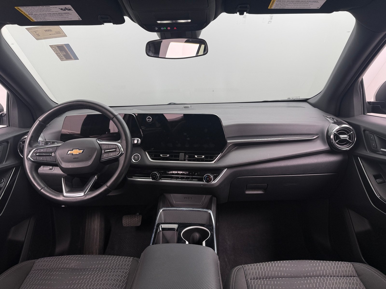 Thumbnail: 2025 Chevrolet Equinox - 3