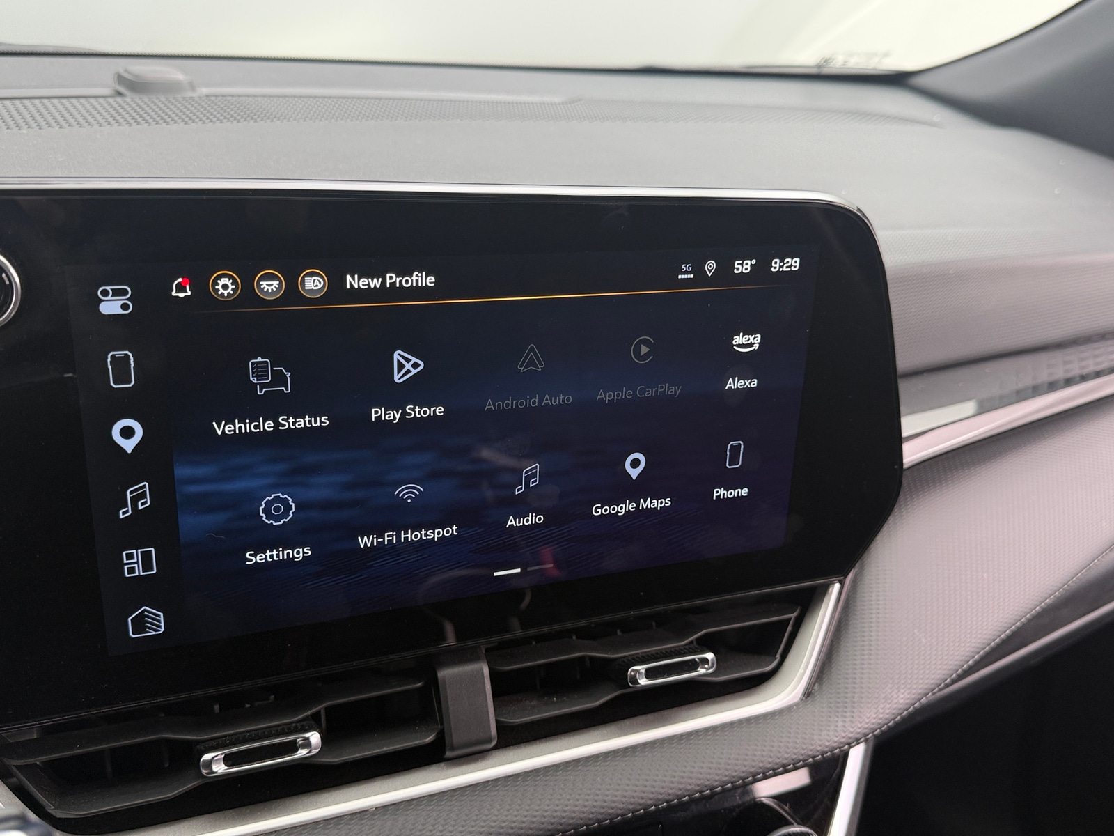 Thumbnail: 2025 Chevrolet Equinox - 4