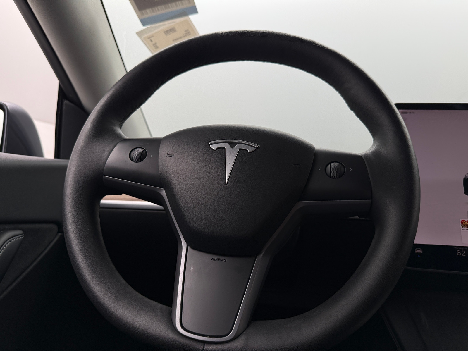 Thumbnail: 2022 Tesla Model Y - 4