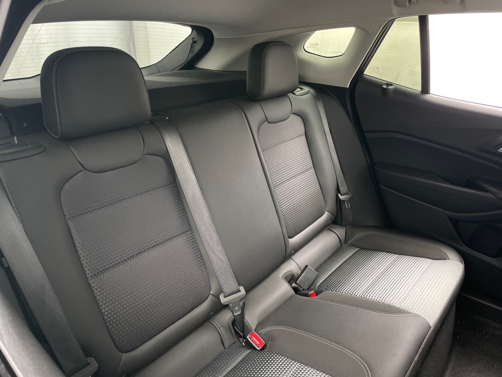 Thumbnail: 2025 Chevrolet Trax - 6