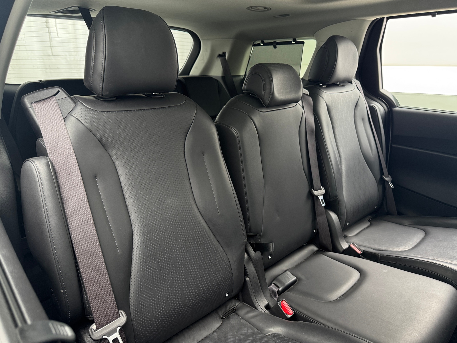 Thumbnail: 2025 Kia Carnival - 5