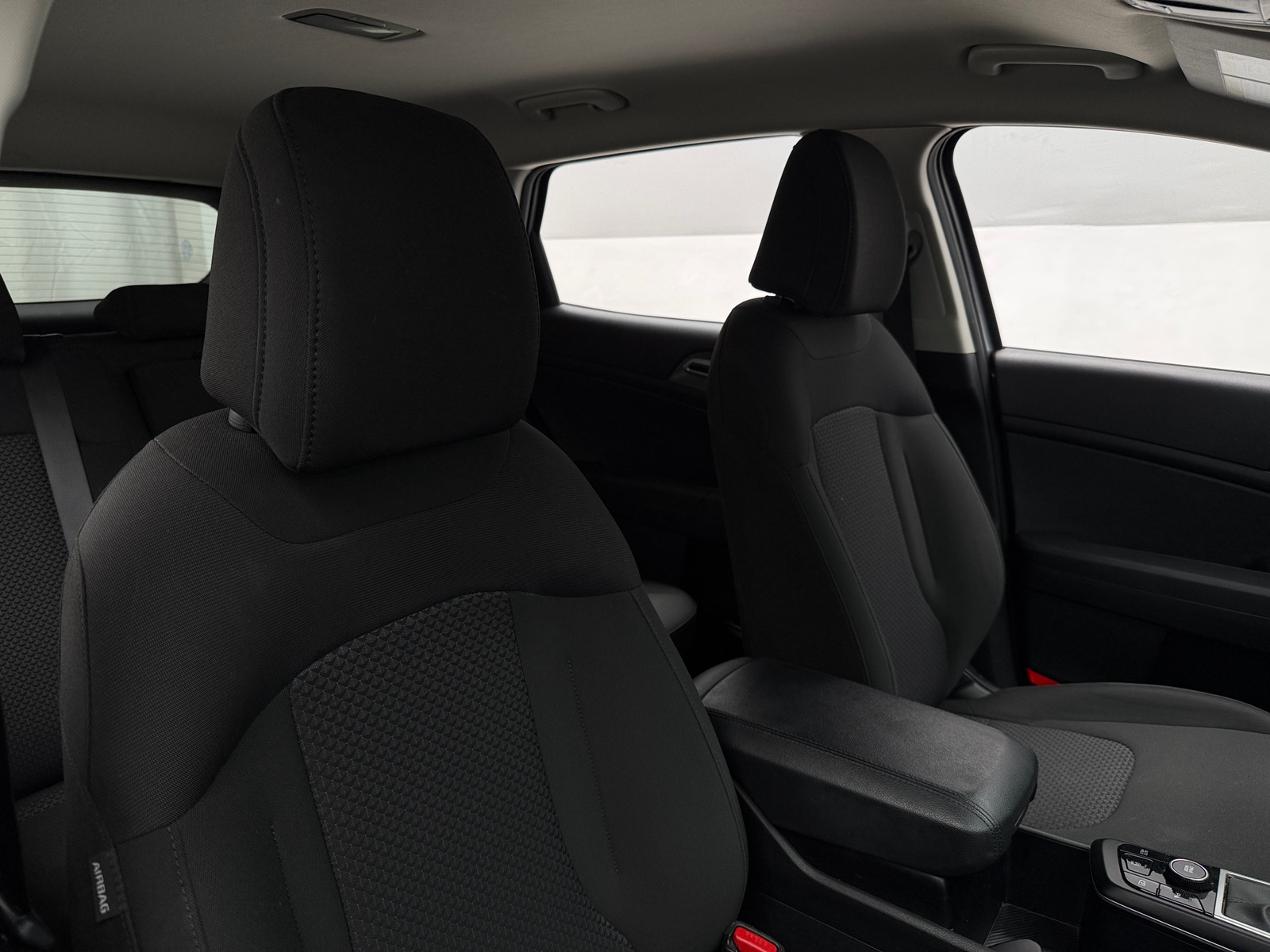 Thumbnail: 2025 Kia Sportage - 2