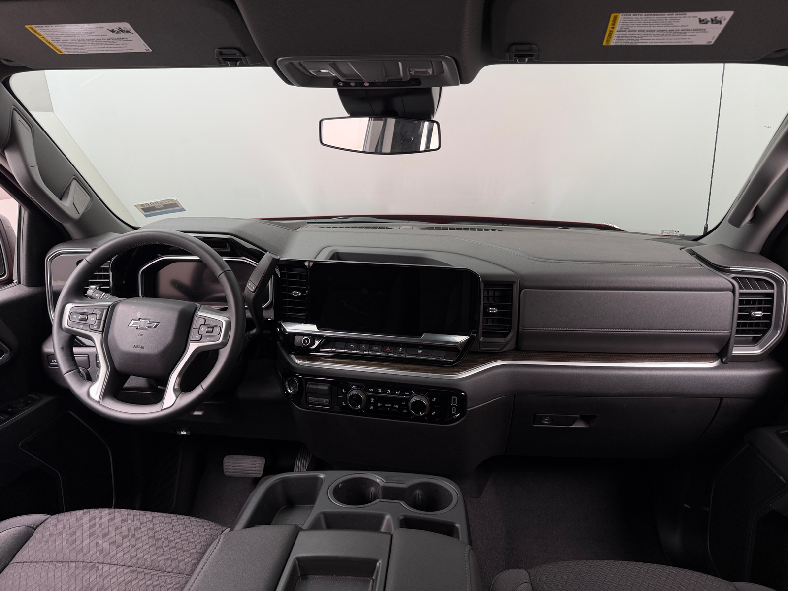 Thumbnail: 2026 Chevrolet Silverado 1500 - 3