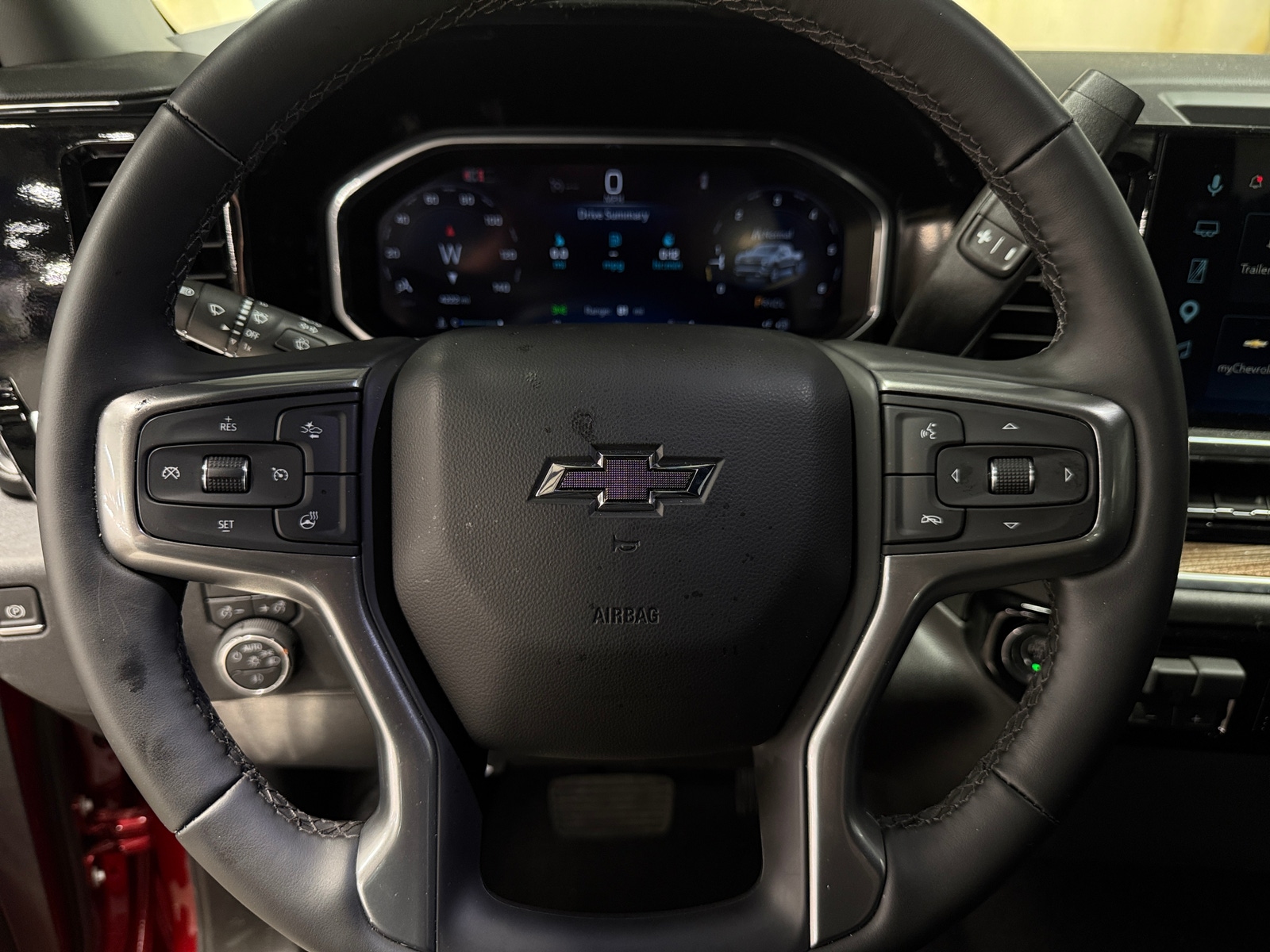 Thumbnail: 2026 Chevrolet Silverado 1500 - 5