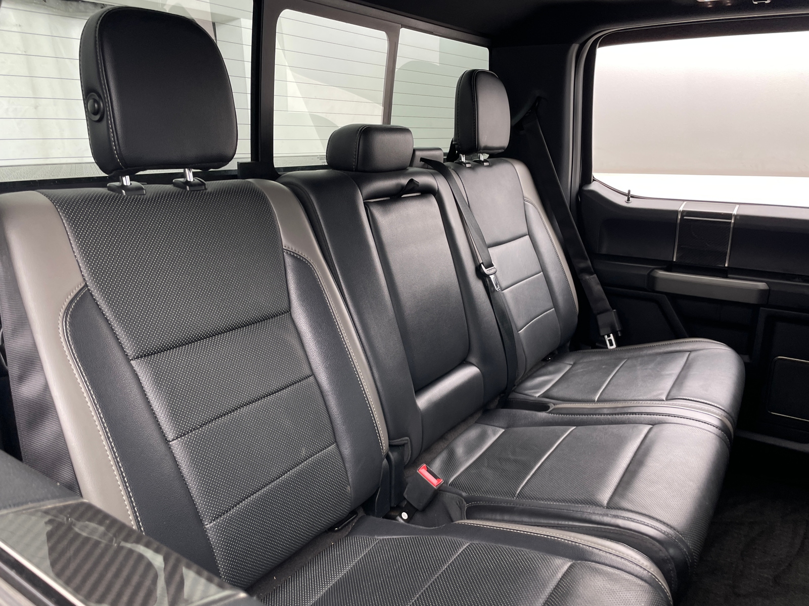 Thumbnail: 2018 Ford Econoline - 5