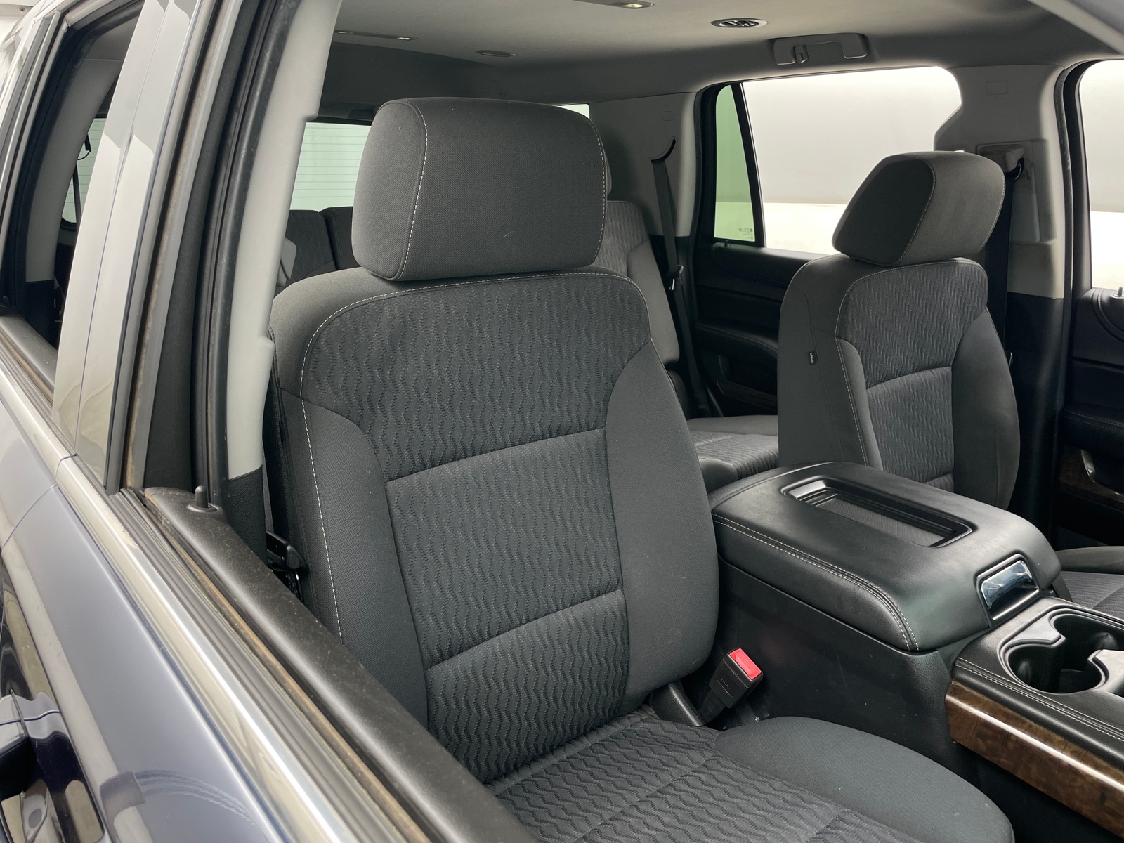 Thumbnail: 2019 Chevrolet Tahoe - 2