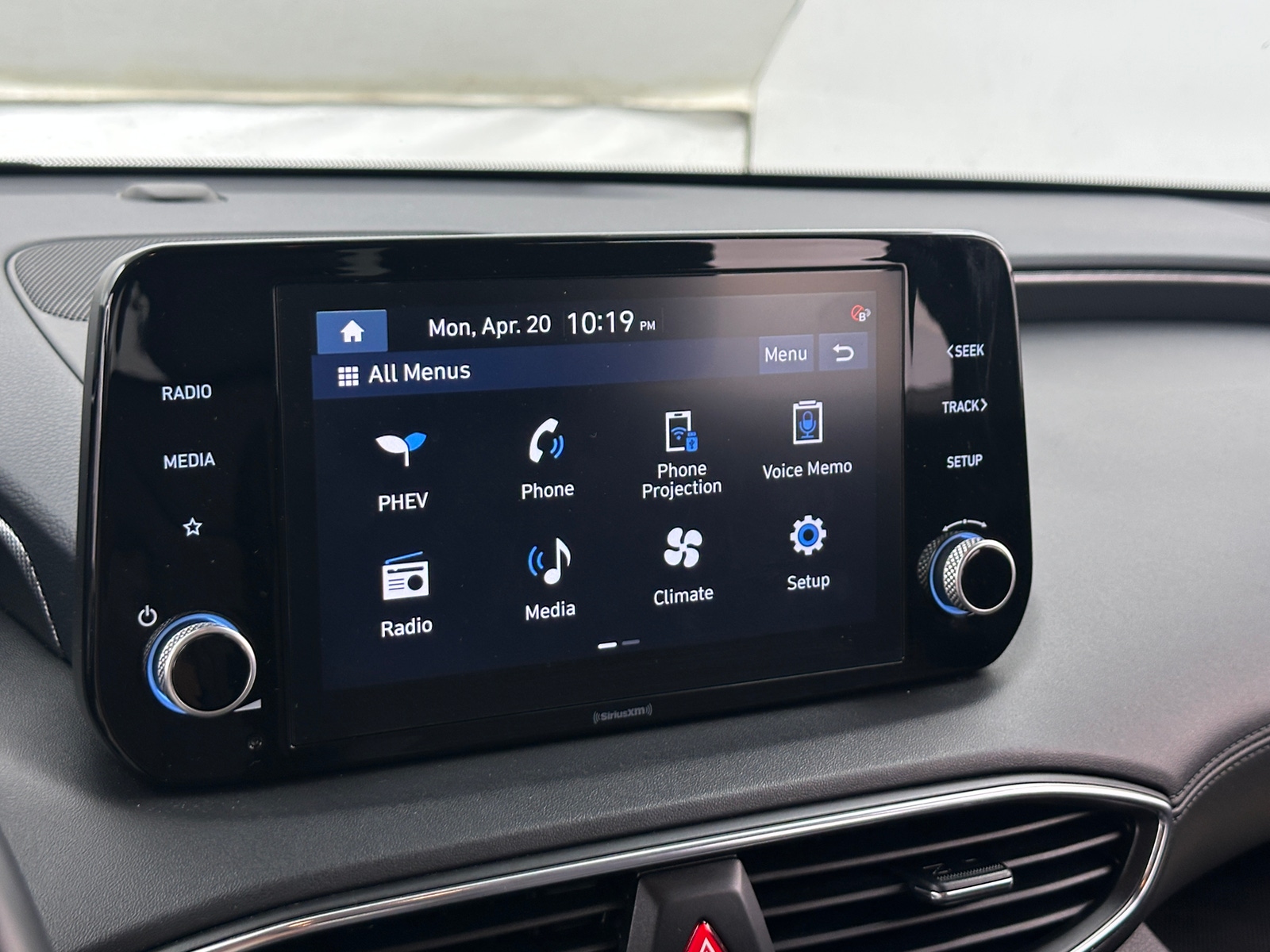 Thumbnail: 2022 Hyundai Santa Fe - 4