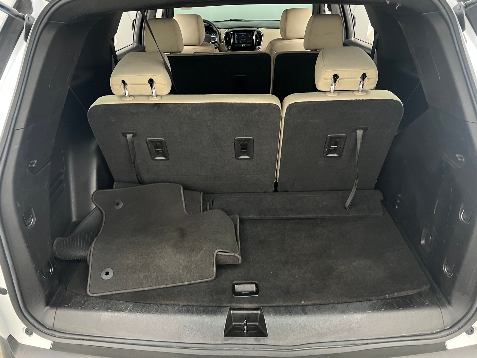 Thumbnail: 2023 Chevrolet Traverse - 7