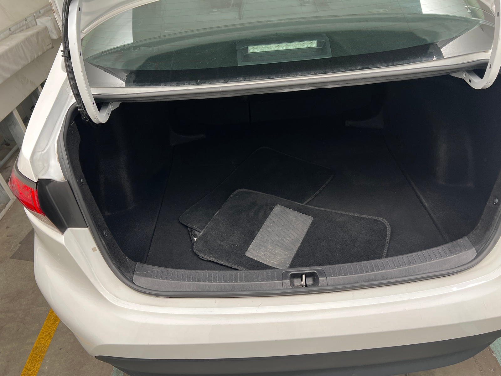 Thumbnail: 2023 Toyota Corolla - 7