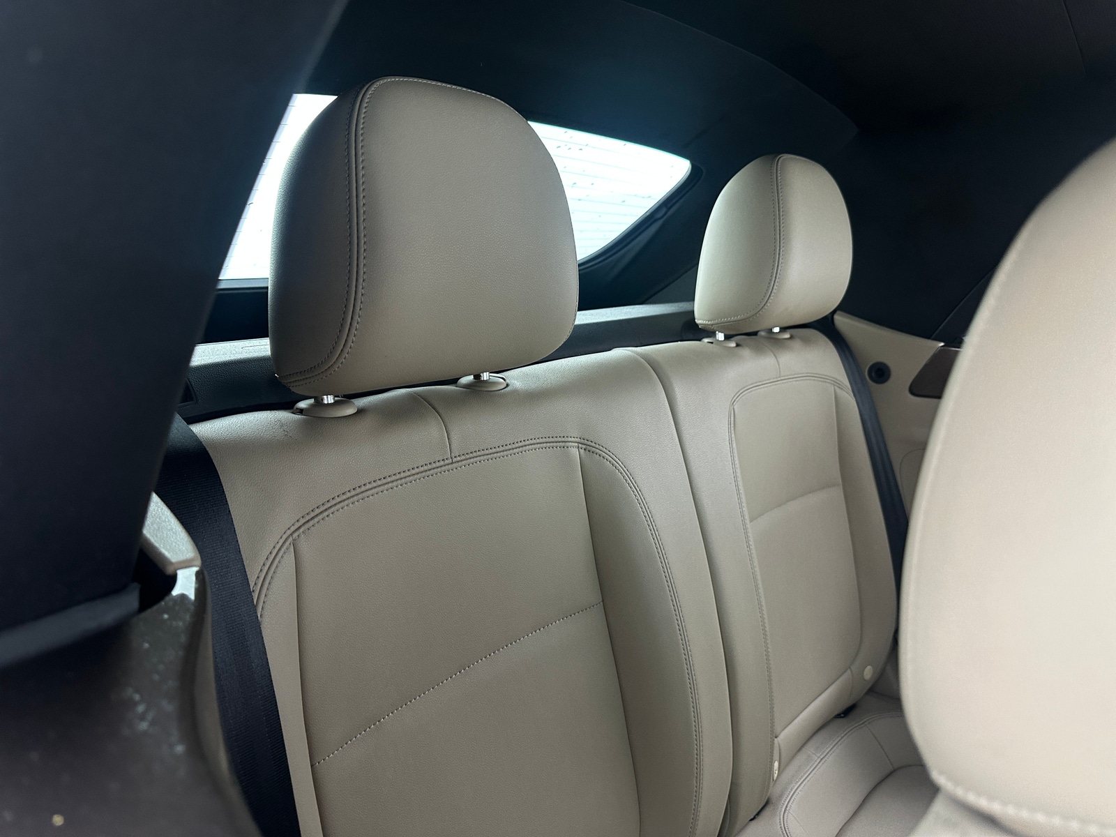 Thumbnail: 2014 Volkswagen Beetle - 4