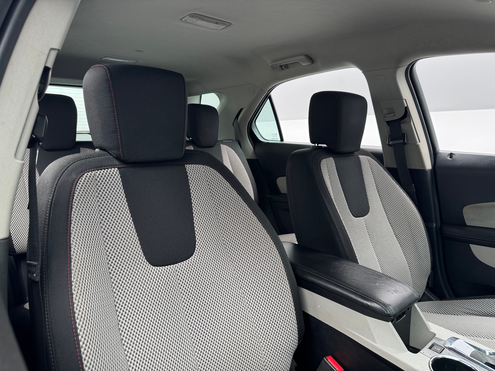 Thumbnail: 2017 Chevrolet Equinox - 2