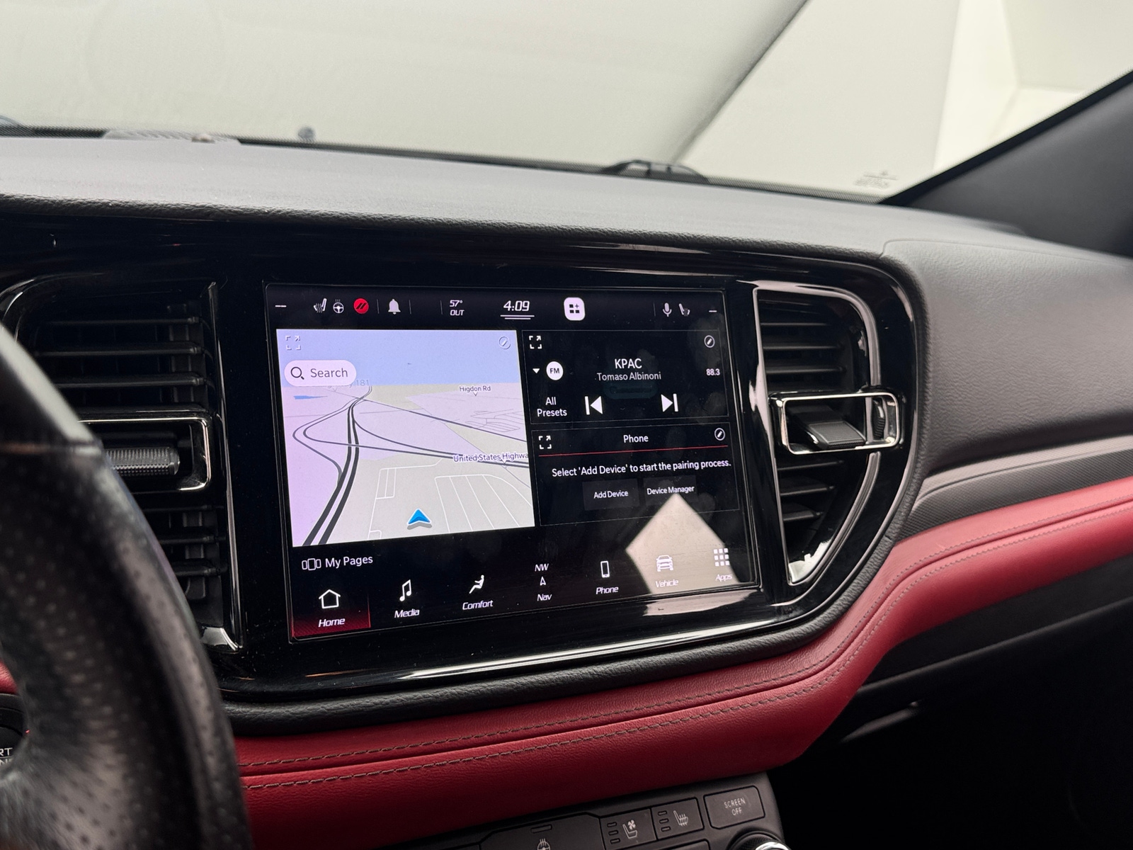 Thumbnail: 2021 Dodge Durango - 3