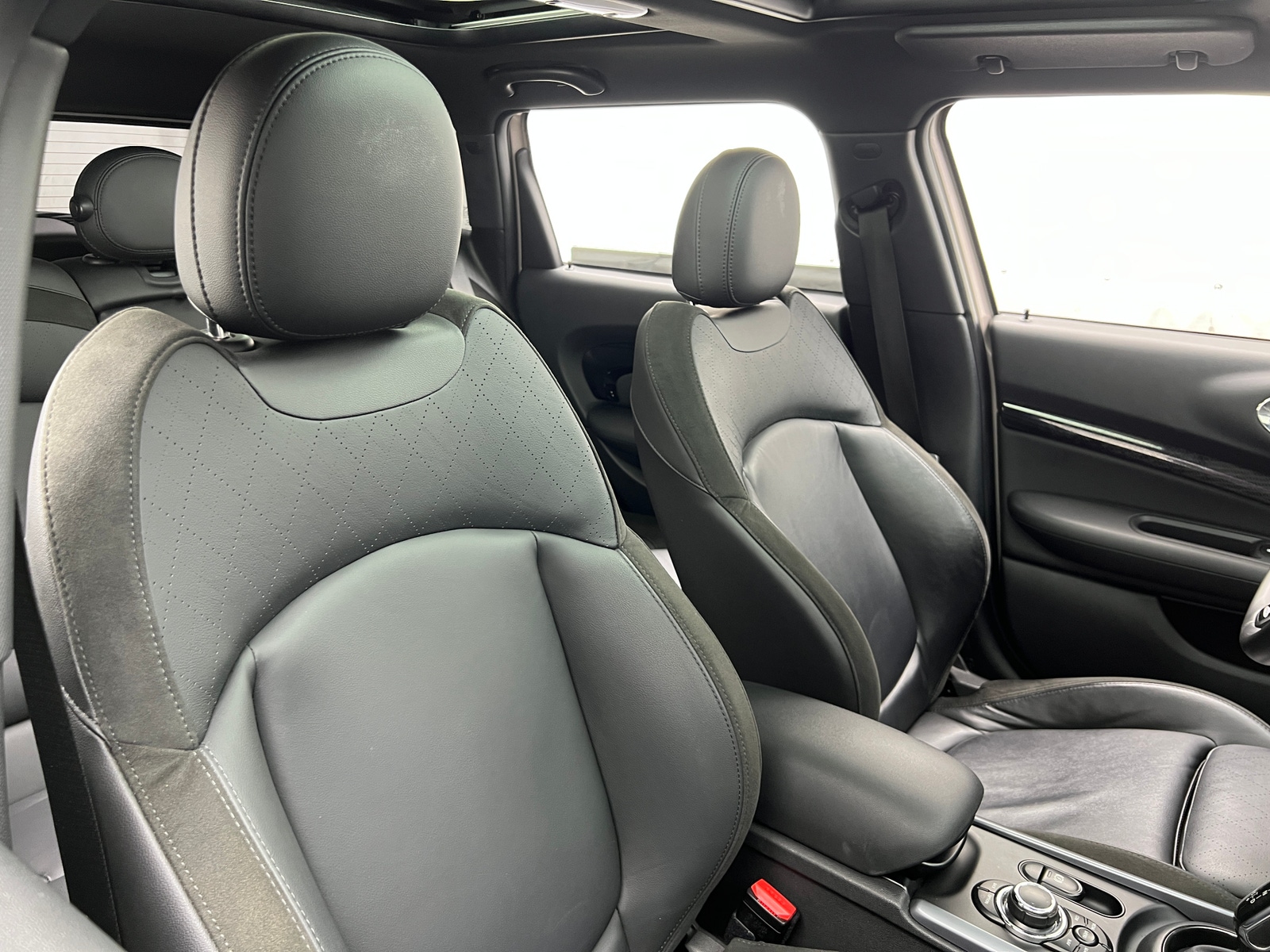 Thumbnail: 2023 MINI Cooper Clubman - 2