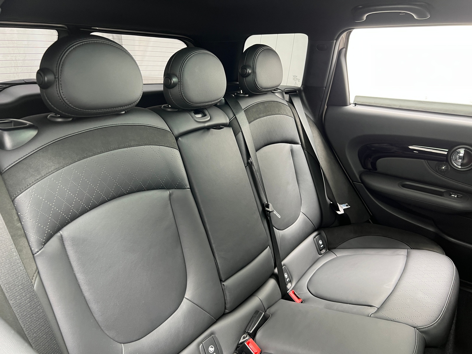 Thumbnail: 2023 MINI Cooper Clubman - 6