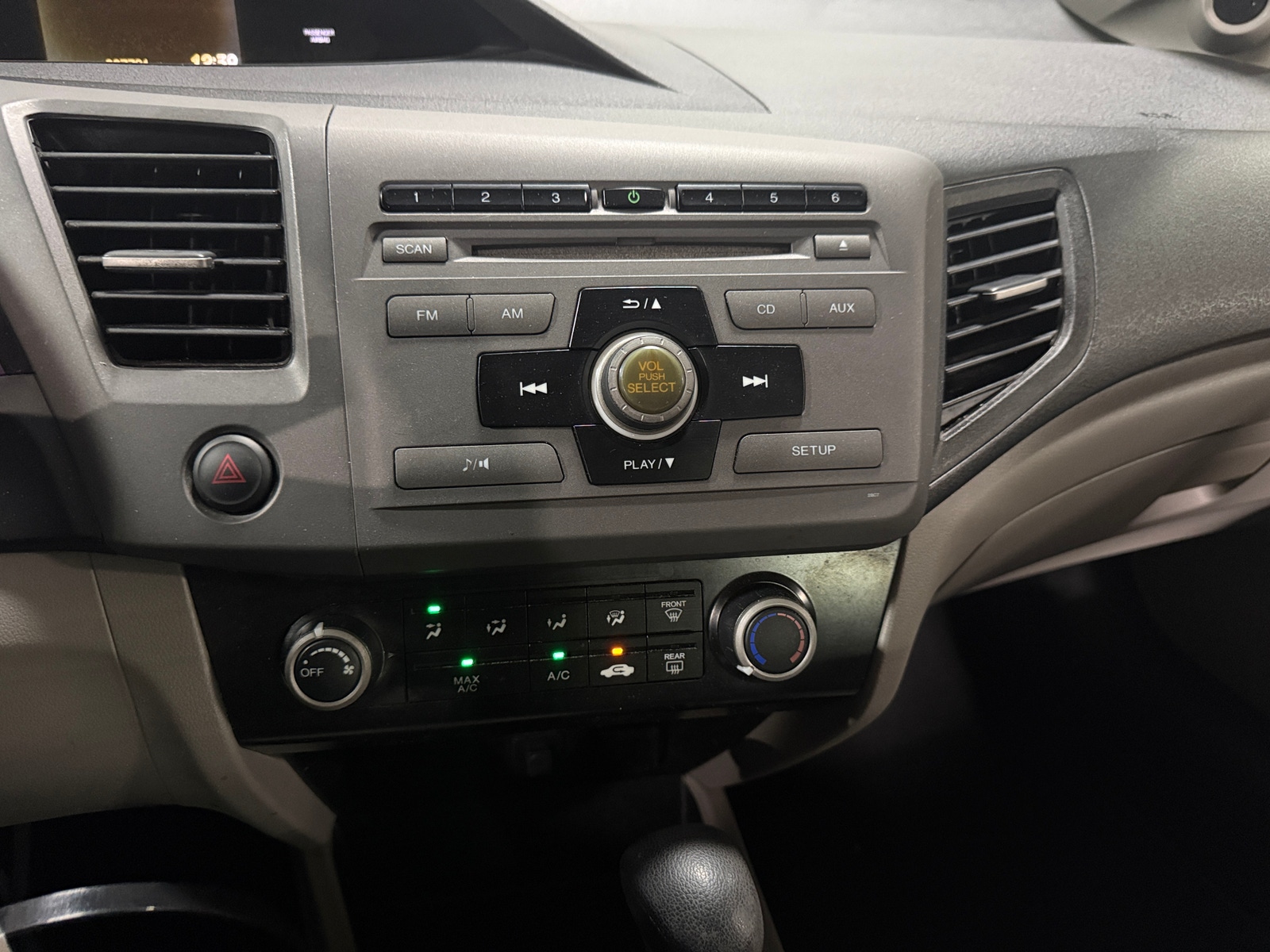 Thumbnail: 2012 Honda Civic - 3