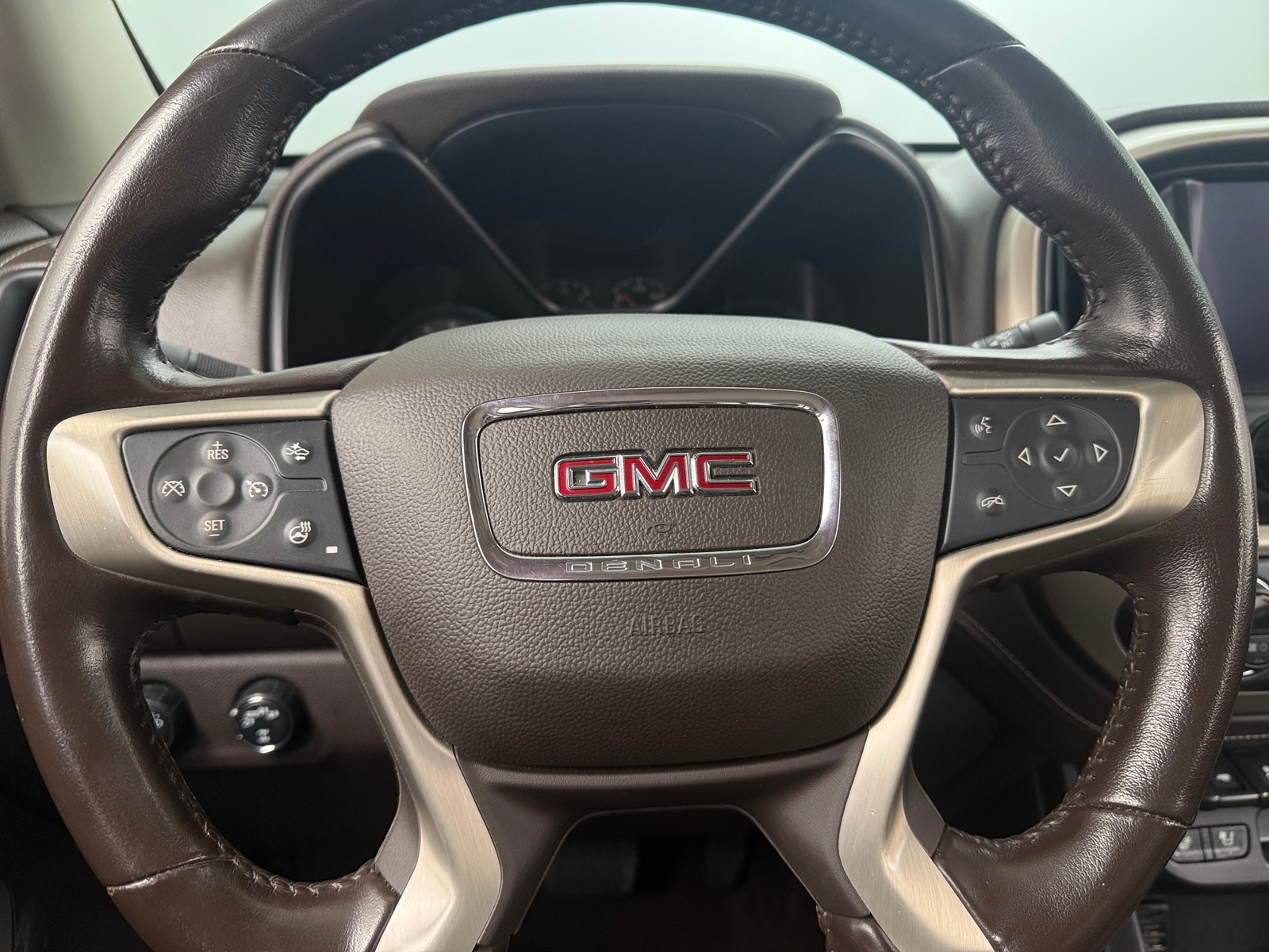 Thumbnail: 2021 GMC Canyon - 4