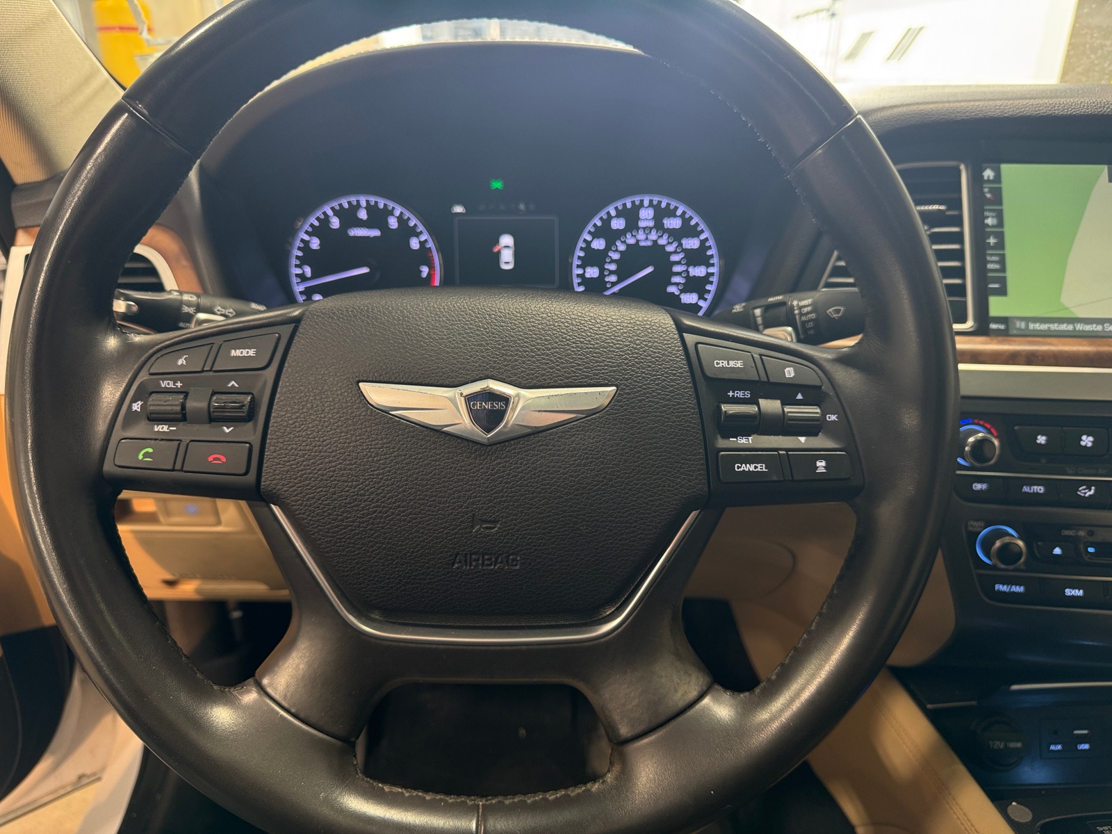 Thumbnail: 2015 Hyundai Genesis - 4