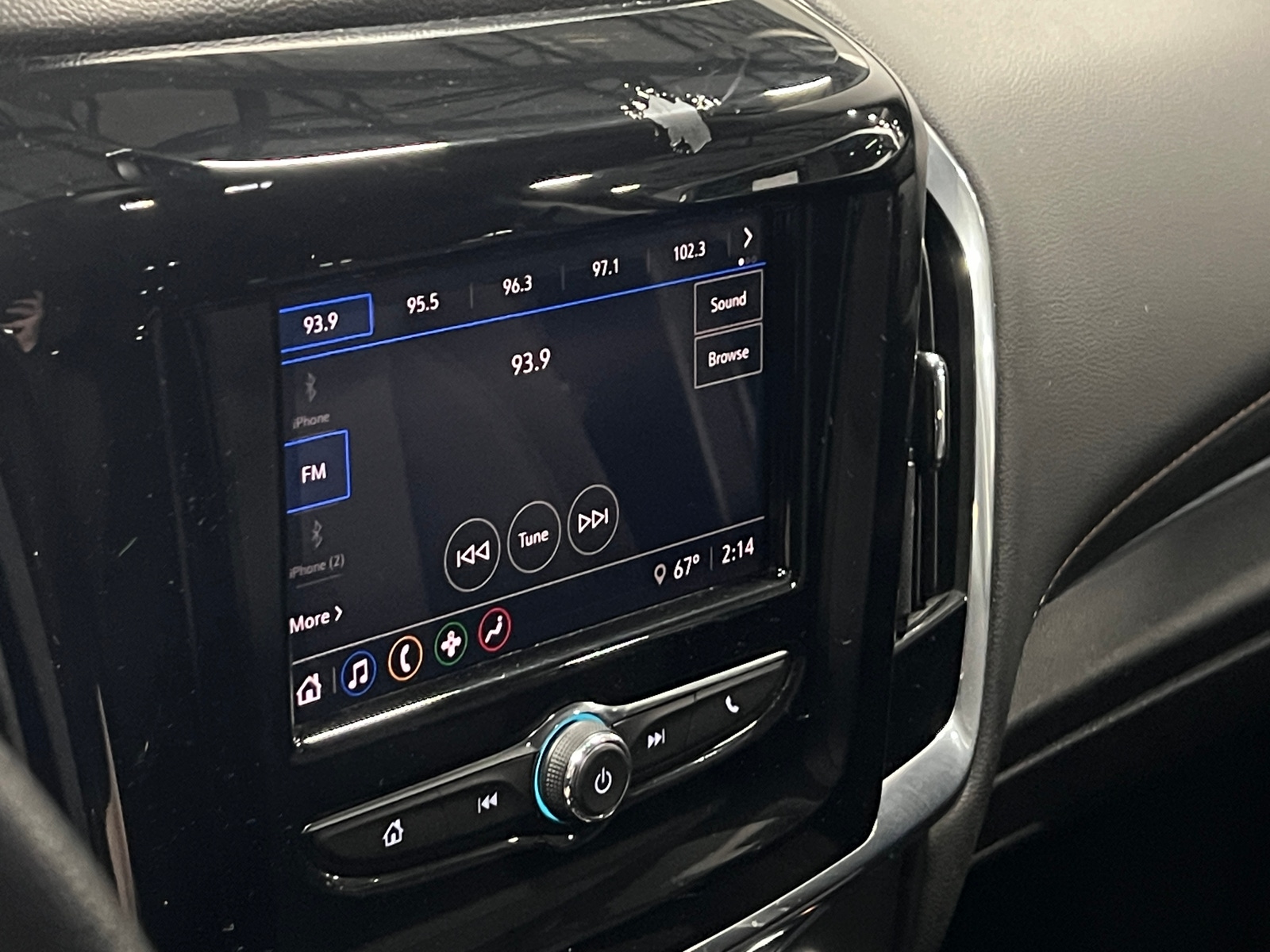 Thumbnail: 2020 Chevrolet Traverse - 4