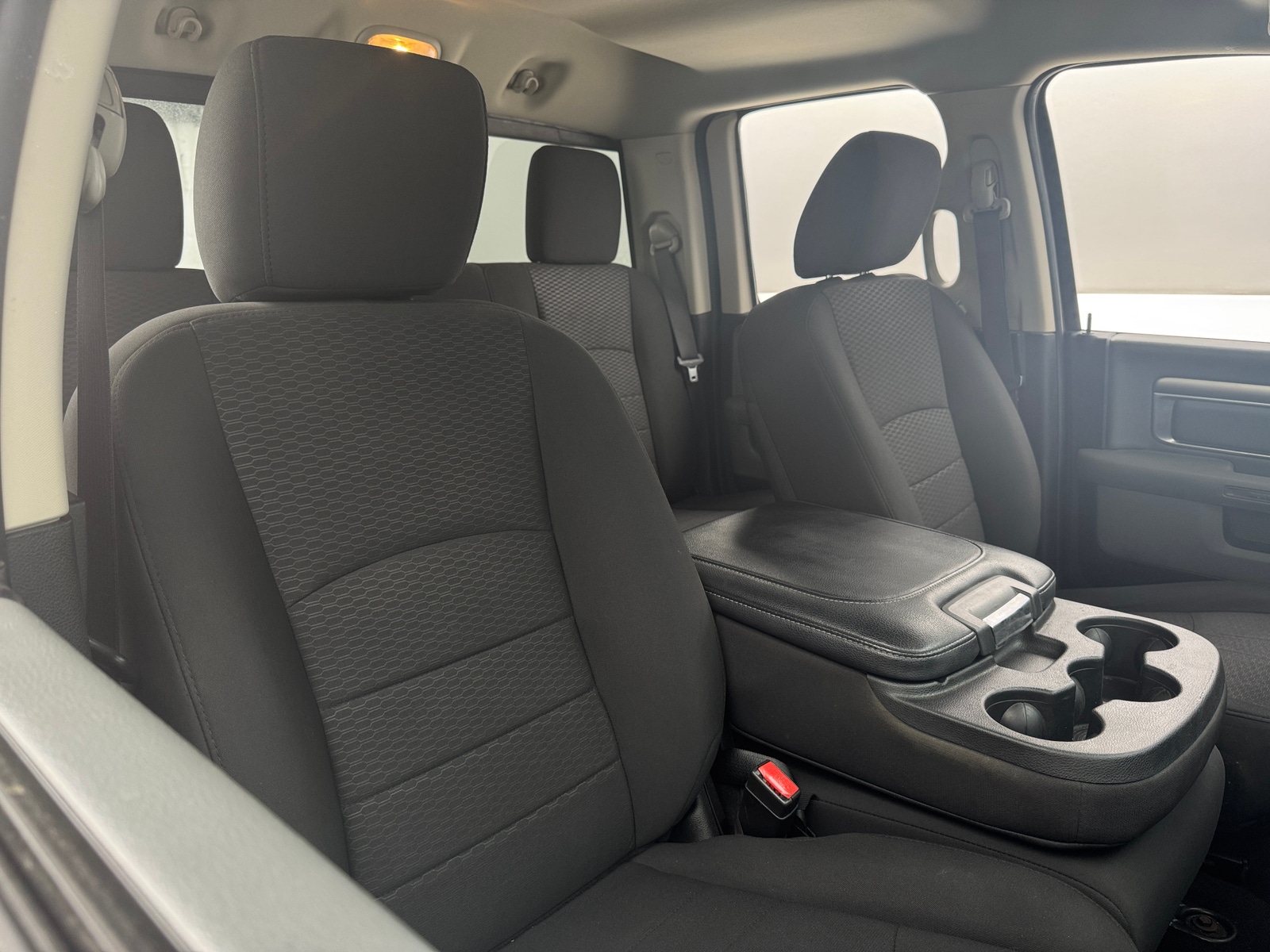 Thumbnail: 2019 RAM 1500 Classic - 2