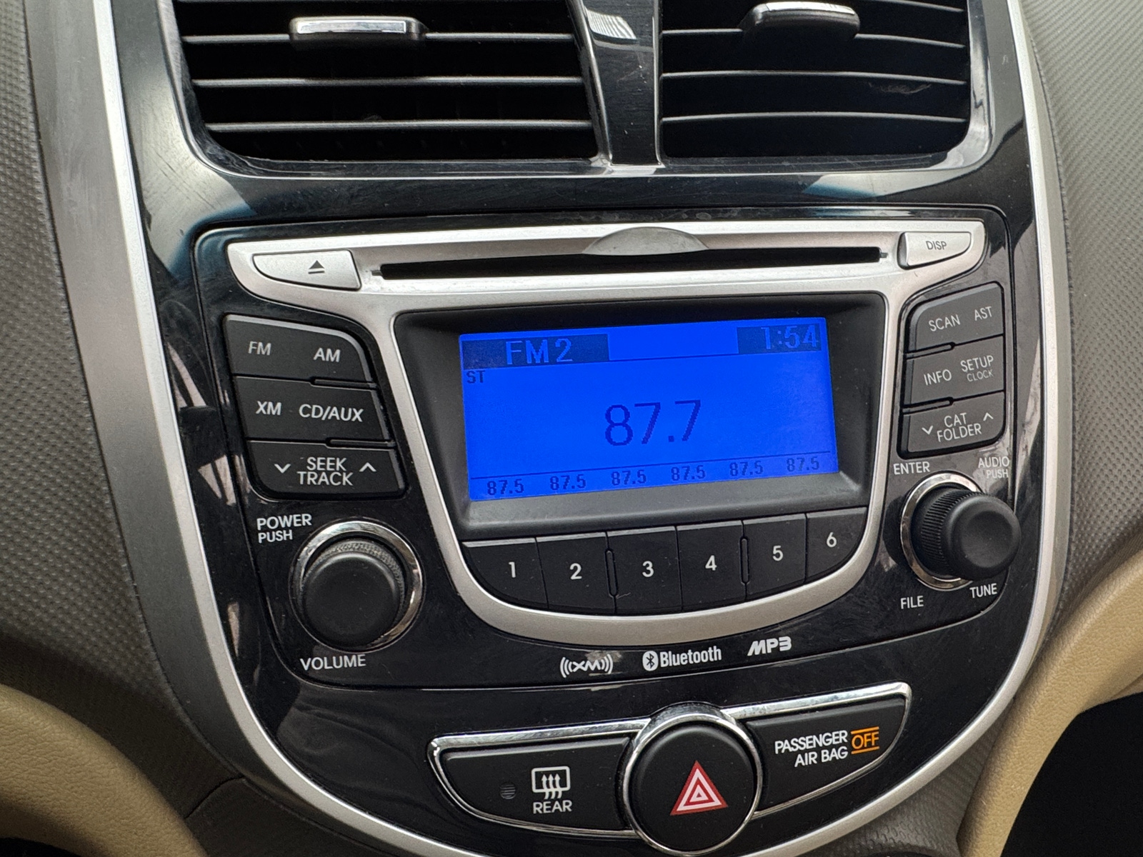 Thumbnail: 2013 Hyundai Accent - 4