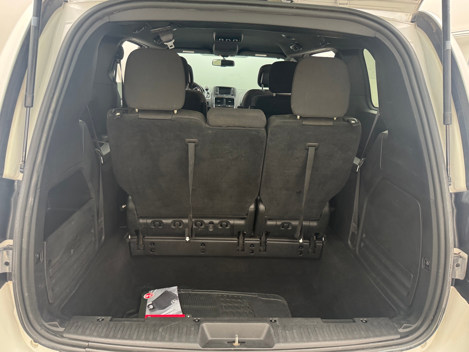 Thumbnail: 2018 Dodge Grand Caravan - 7