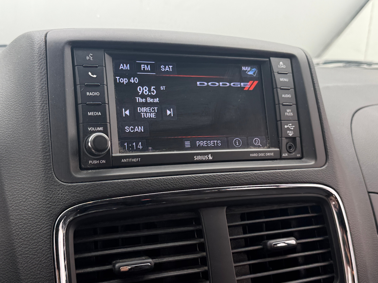 Thumbnail: 2018 Dodge Grand Caravan - 4