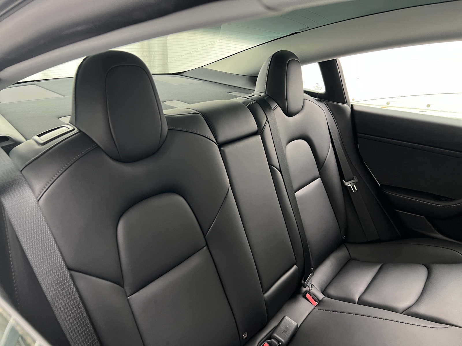 Thumbnail: 2022 Tesla Model 3 - 5