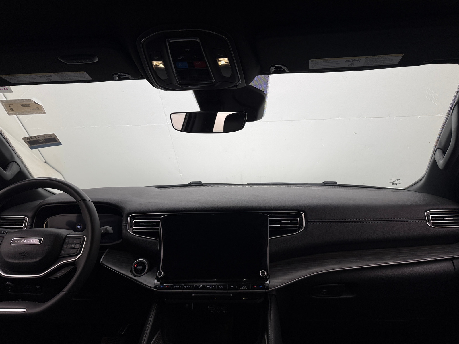 Thumbnail: 2024 Jeep Wagoneer - 2