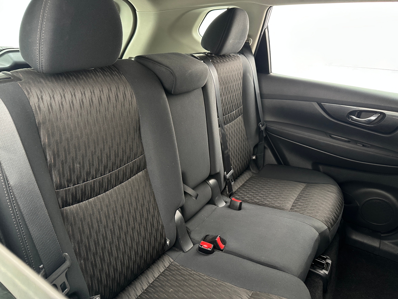 Thumbnail: 2018 Nissan Rogue - 6