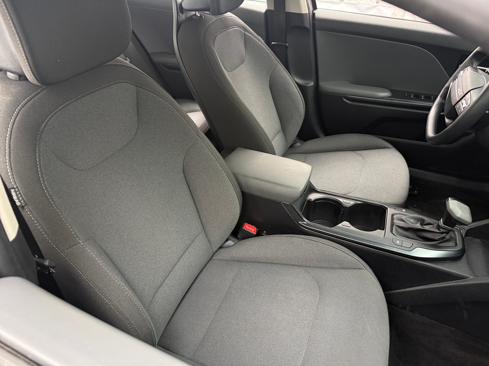 Thumbnail: 2025 Kia K4 - 2