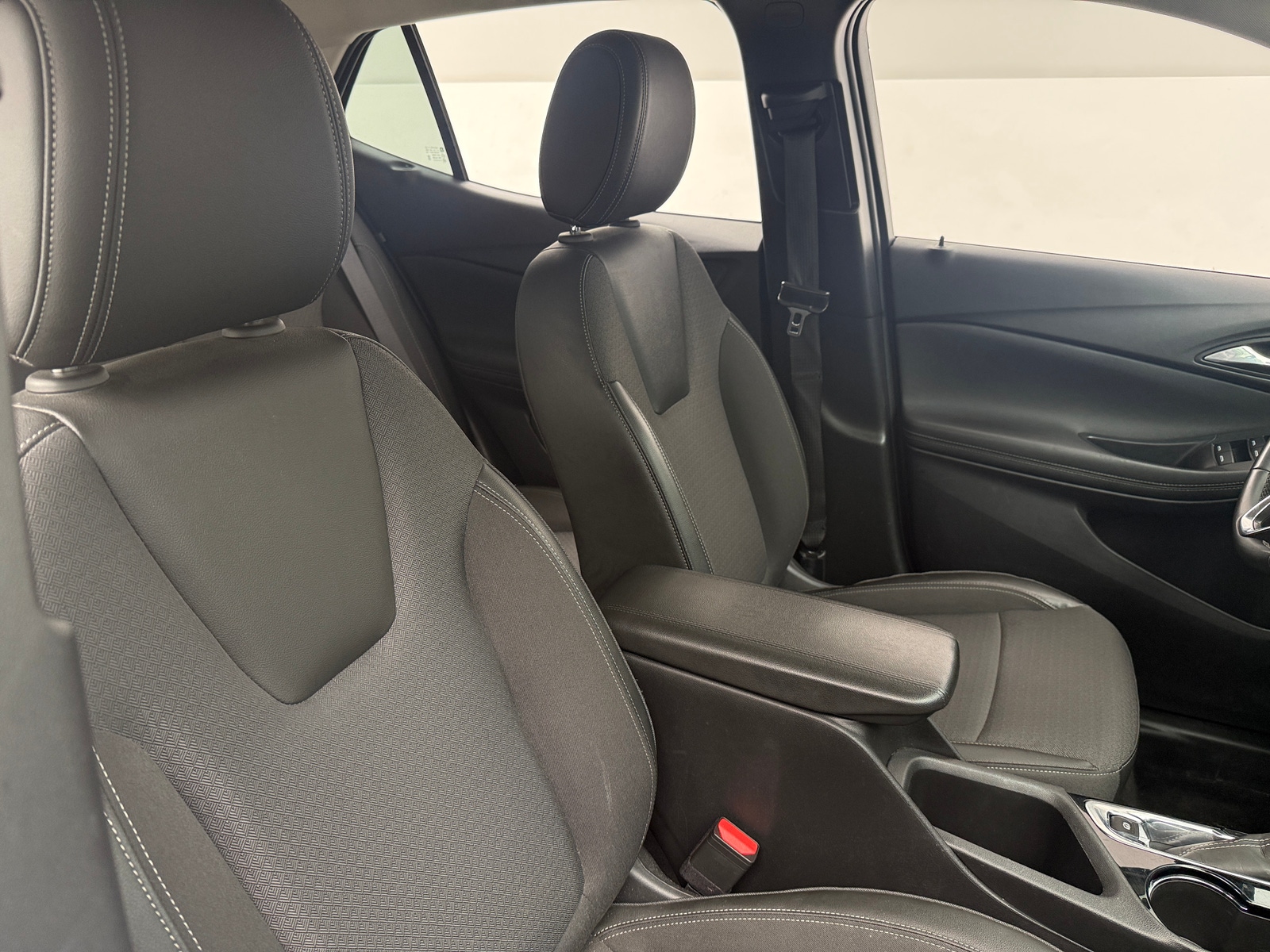 Thumbnail: 2024 Buick Encore GX - 2