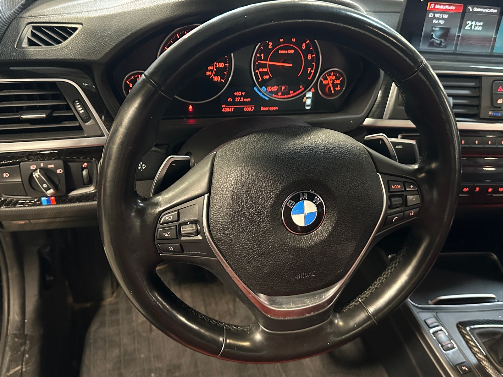 Thumbnail: 2018 BMW 3 Series - 4