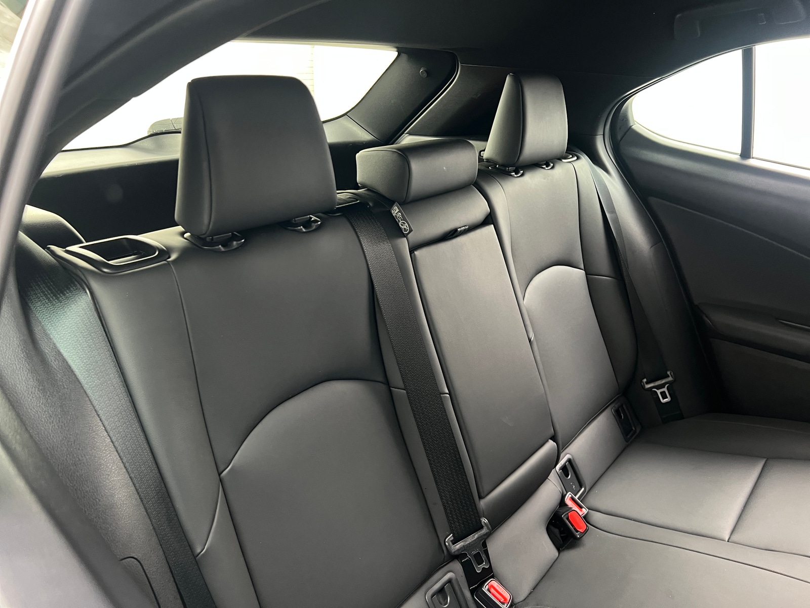 Thumbnail: 2025 Lexus UX - 5