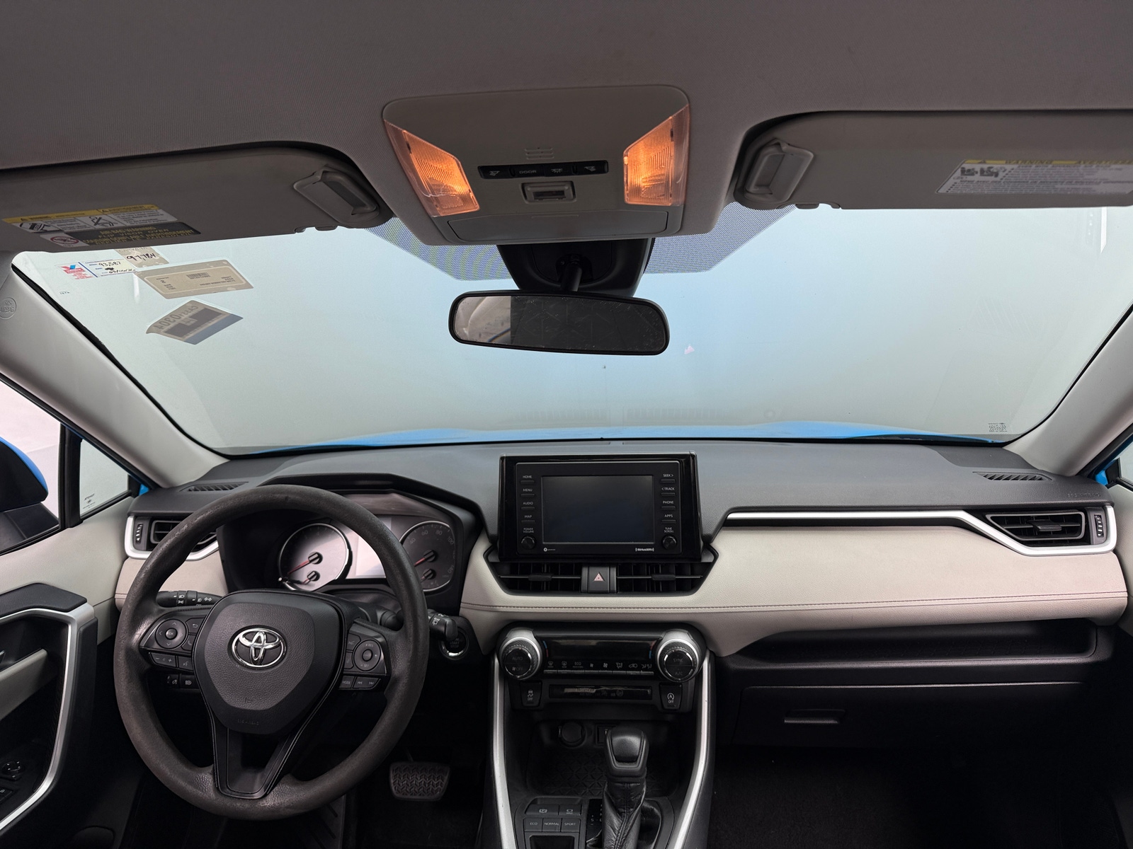 Thumbnail: 2021 Toyota RAV4 - 3