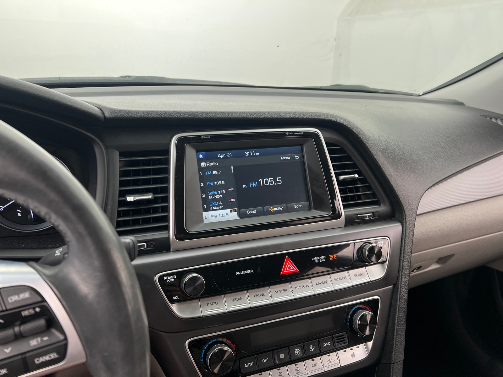 Thumbnail: 2019 Hyundai Sonata - 4