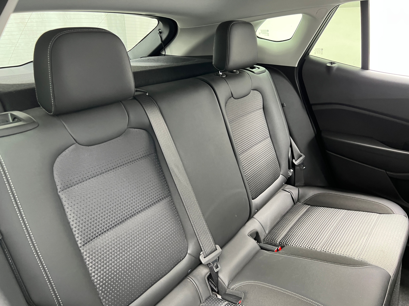 Thumbnail: 2025 Chevrolet Trax - 6