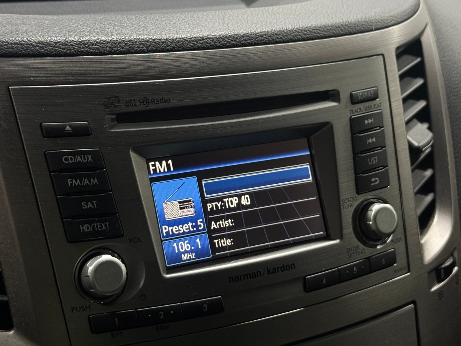 Thumbnail: 2014 Subaru Outback - 3