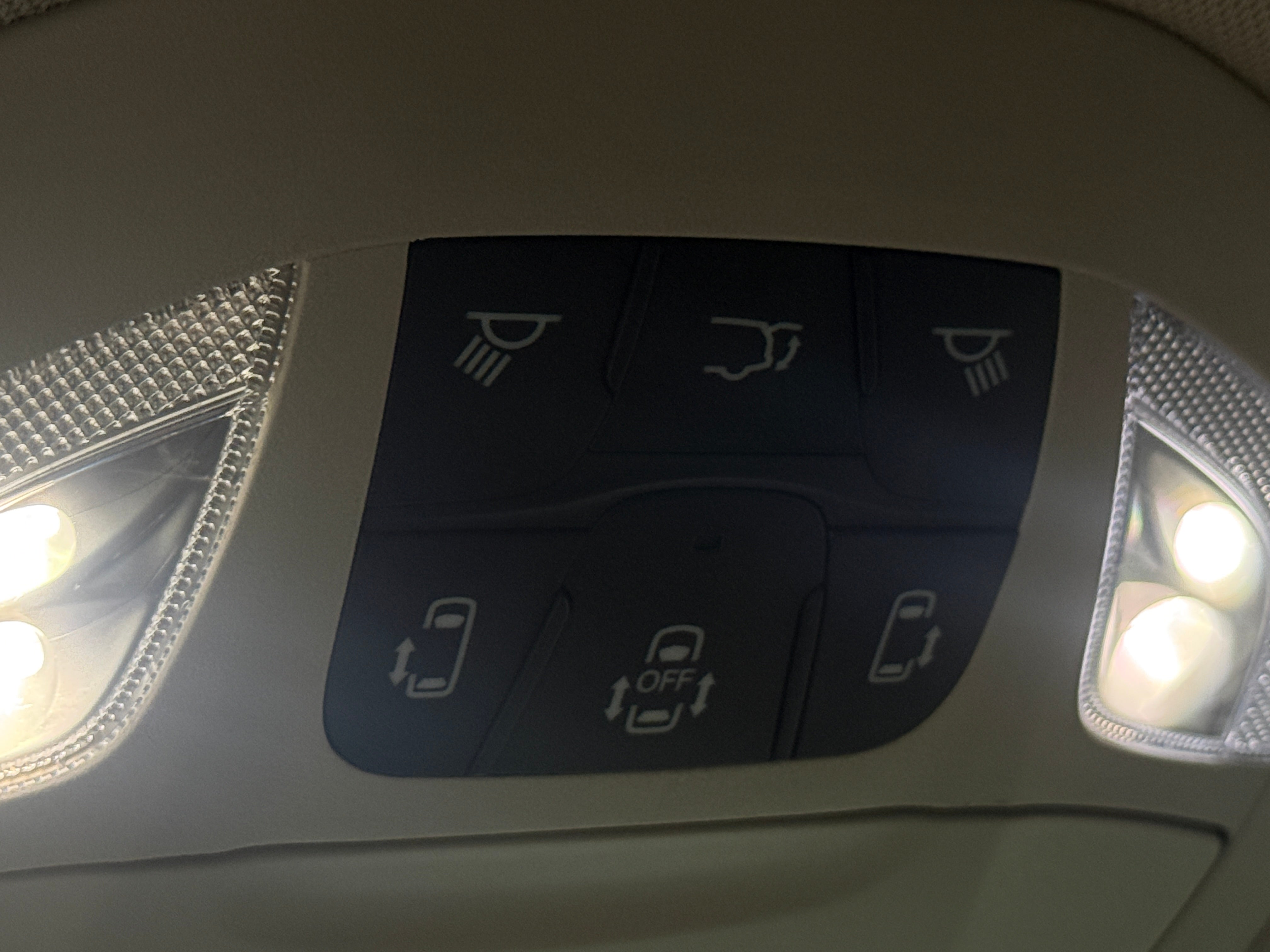 2022 Chrysler Pacifica Touring L - Photo 12